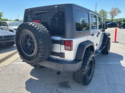 2011 Jeep Wrangler - Photo 22