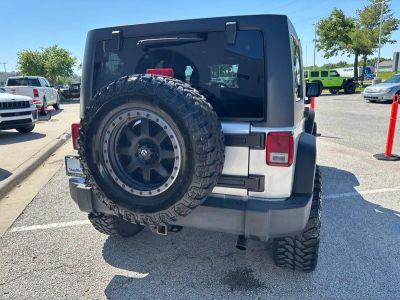 2011 Jeep Wrangler - Photo 21