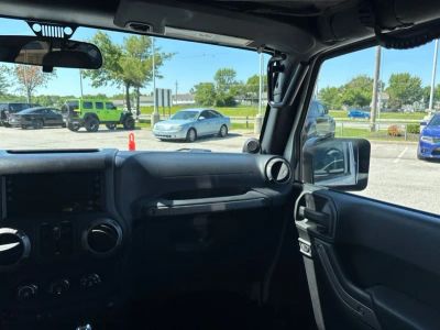 2011 Jeep Wrangler - Photo 42