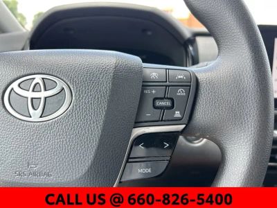 2026 Toyota Camry - Photo 16