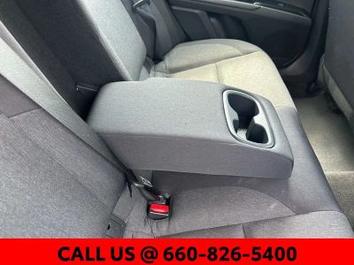2026 Toyota Camry - Photo 9