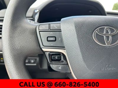 2026 Toyota Camry - Photo 15