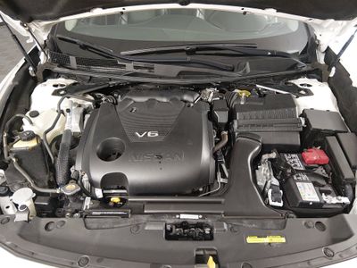 2023 Nissan Maxima — photo 9 view