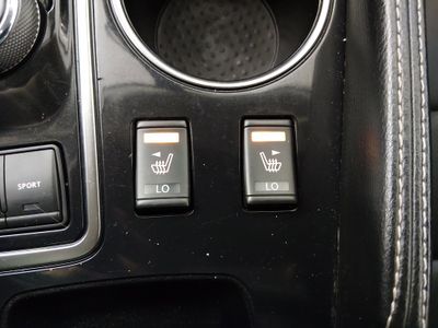 2023 Nissan Maxima — photo 18 view