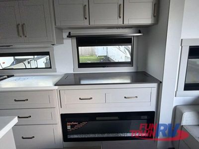 2026 Brinkley Model Z - Photo 30