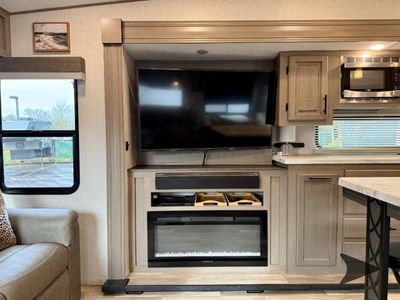2023 Coachmen RV Chaparral Lite - Photo 22