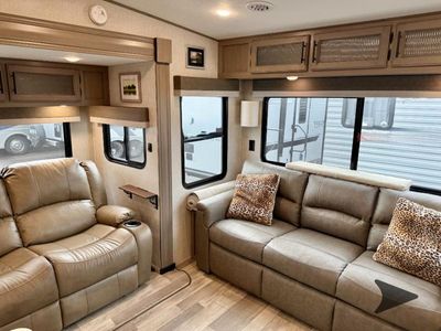 2023 Coachmen RV Chaparral Lite - Photo 18