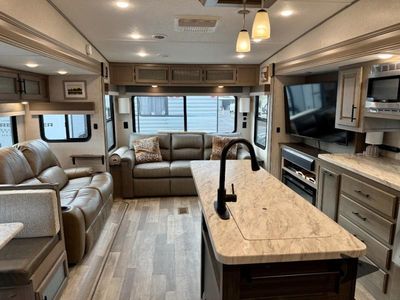 2023 Coachmen RV Chaparral Lite - Photo 11