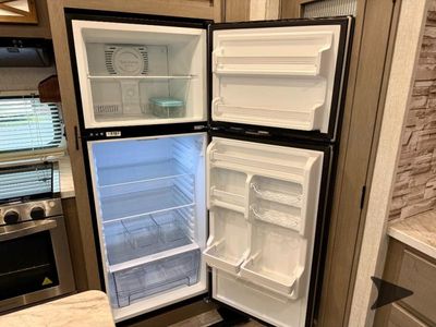 2023 Coachmen RV Chaparral Lite - Photo 35