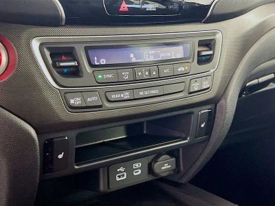 2026 Honda Ridgeline — photo 10 view