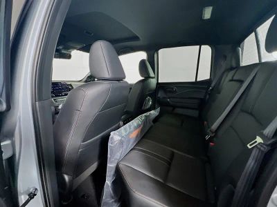 2026 Honda Ridgeline — photo 17 view