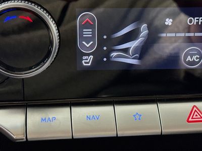 2023 Genesis GV70 - Photo 26