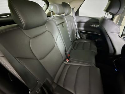 2023 Genesis GV70 - Photo 32