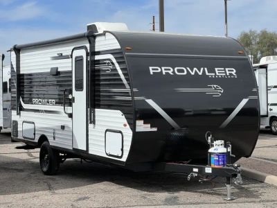 2026 Jayco PROWLER — front three-quarter view