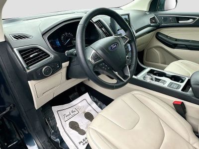 2022 Ford Edge — photo 9 view