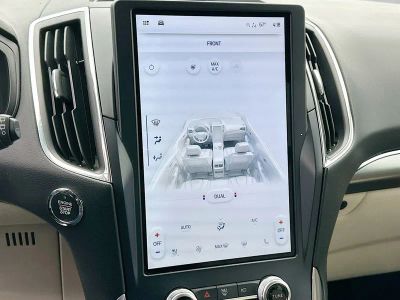 2022 Ford Edge — photo 15 view