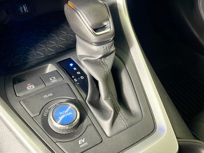2025 Toyota RAV4 Hybrid — photo 21 view