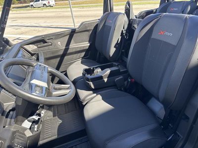 2026 Can-Am Defender MAX X mr HD11 with half-doors - Photo 12