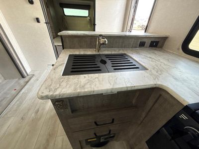 2023 Forest River RV Surveyor Legend - Photo 20