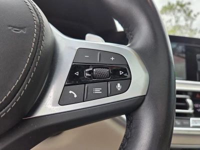 2023 BMW X5 — photo 17 view