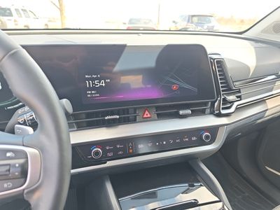 2023 Kia Sportage Hybrid — photo 11 view