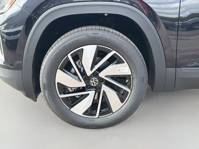 2026 Volkswagen Atlas - Photo 42