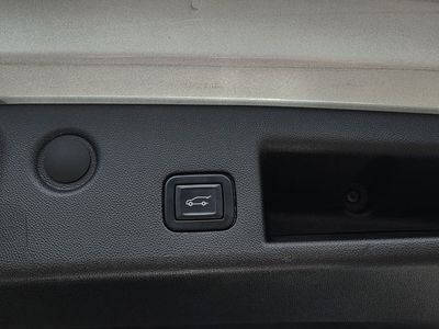2022 Chevrolet Equinox - Photo 25