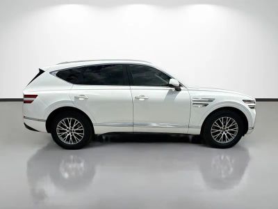 2021 Genesis GV80 — side profile view