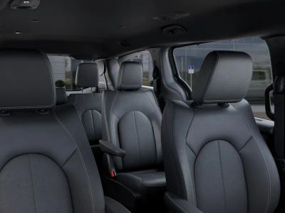 2026 Chrysler Pacifica — photo 26 view