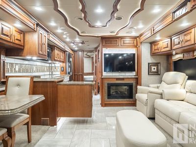 2017 Tiffin Motorhomes Allegro Bus — photo 11 view