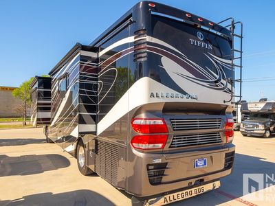2017 Tiffin Motorhomes Allegro Bus — photo 8 view