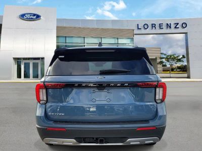 2026 Ford Explorer — detail view