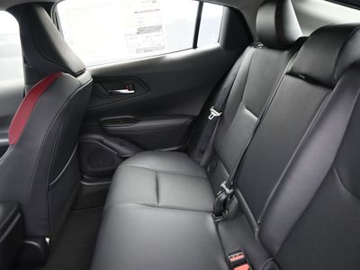 2025 Toyota Prius Plug-in Hybrid XSE Hatchback — photo 14 view