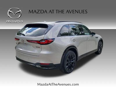 2026 Mazda CX-90 — detail view