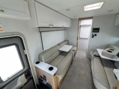 2027 Thor Motor Coach CHATEAU — photo 12 view