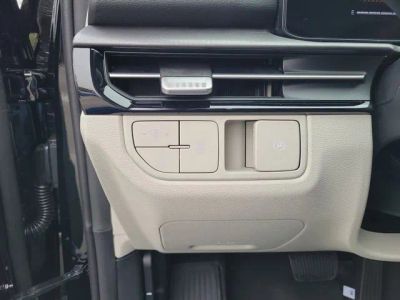 2026 Kia Sportage — photo 10 view
