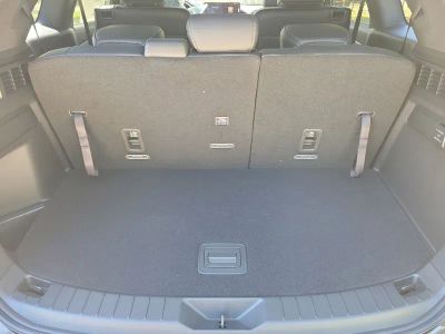 2026 Mazda CX-90 — photo 9 view