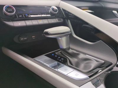 2026 Hyundai ELANTRA — photo 20 view