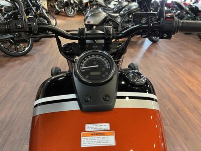 2025 Honda Shadow Phantom ABS - Photo 15