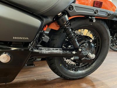 2025 Honda Shadow Phantom ABS - Photo 11