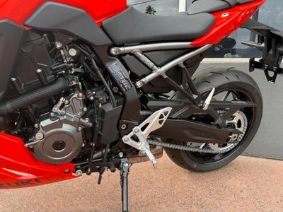 2026 Suzuki GSX-8R - Photo 13