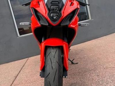 2026 Suzuki GSX-8R - Photo 4