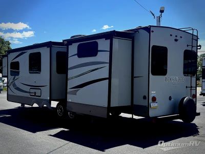 2018 Forest River Rockwood Signature Ultra Lite - Photo 3