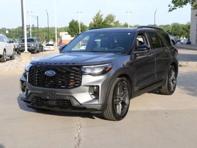 2026 Ford Explorer — side profile view