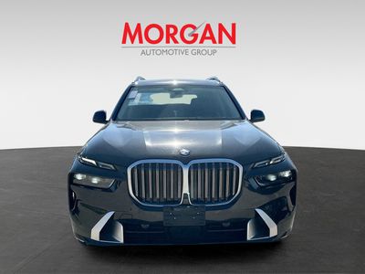 2025 BMW X7 - Photo 3