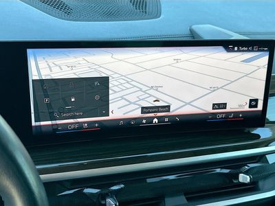 2025 BMW X7 - Photo 14