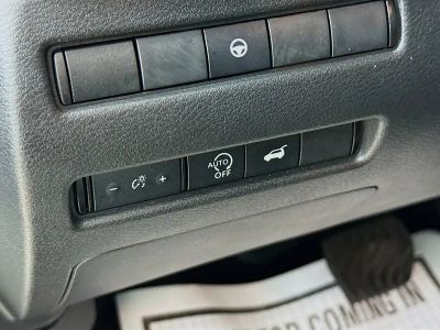 2024 Nissan Rogue — photo 8 view