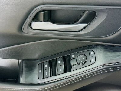 2024 Nissan Rogue — photo 17 view