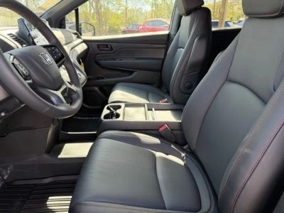 2026 Honda Odyssey — photo 16 view