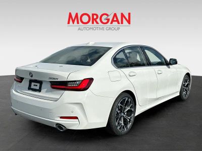 2026 BMW 3 Series — engine compartment view